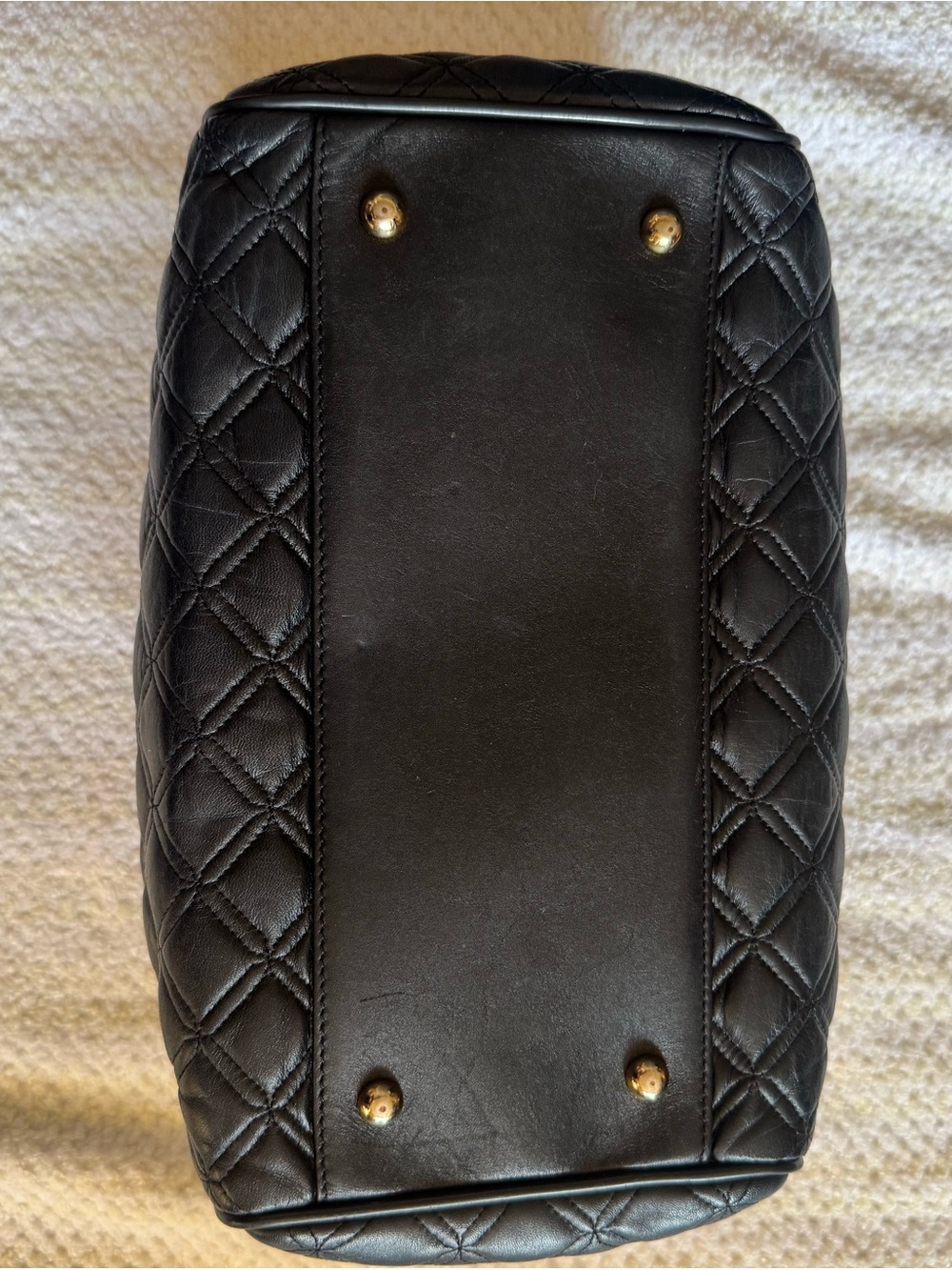MCM Black Quilted Leather Shoulder Bag with Gold Hardware - Picture 4 of 5